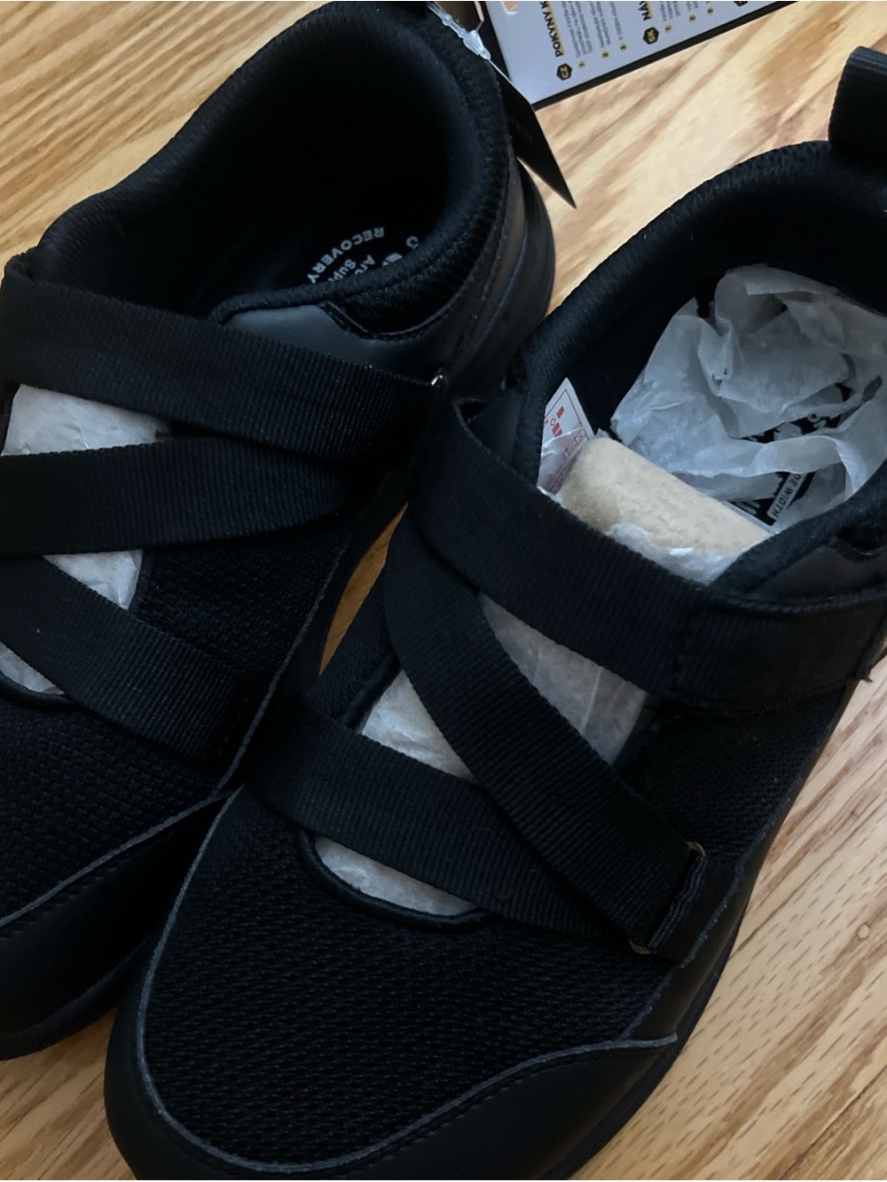 FitVille Womens Adjustable Strap Diabetic Shoes  7.5ew